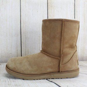 UGG Short Sheepskin Tan Suede Ankle Boots Size 6